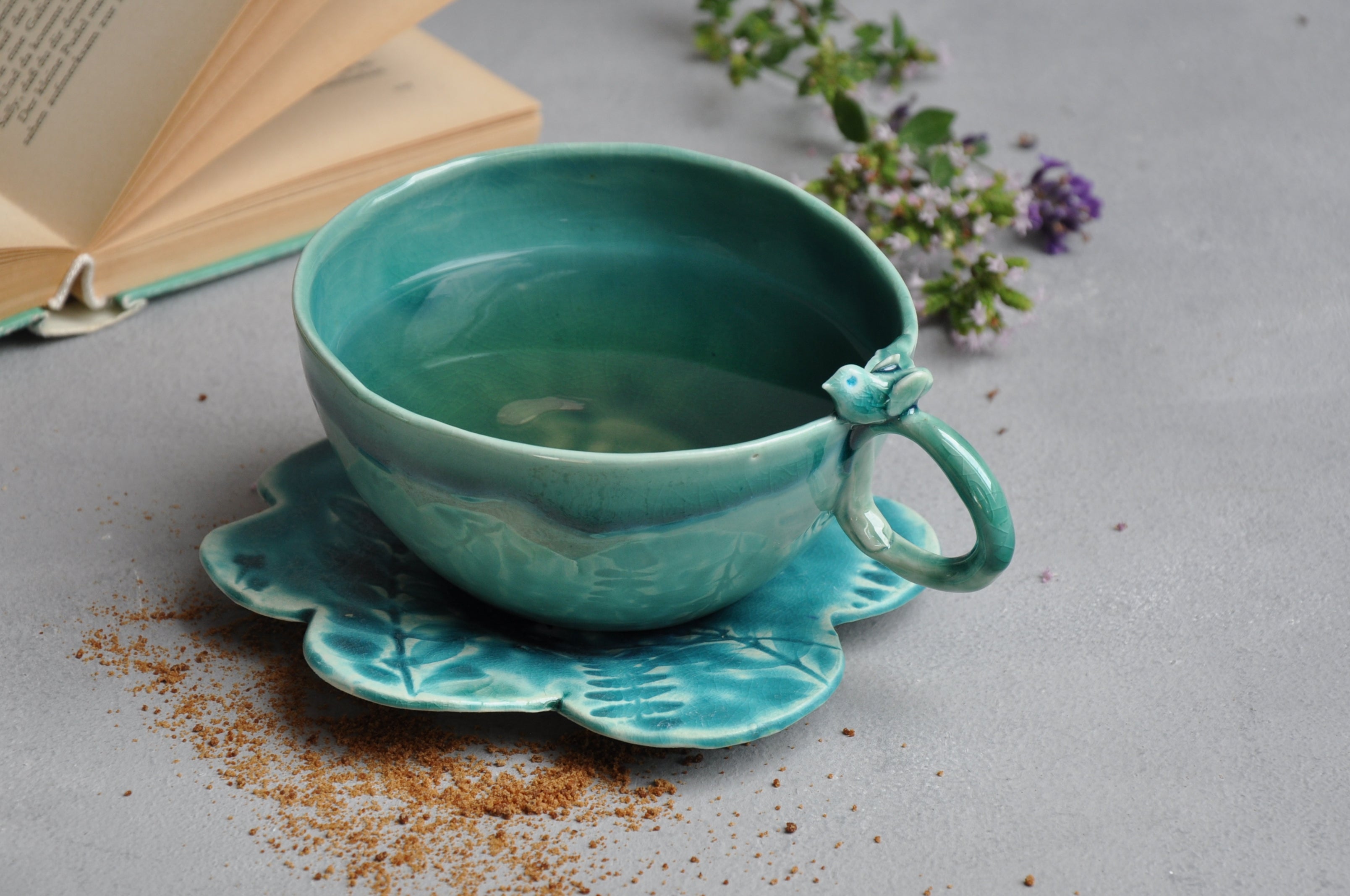 Tasse Kreis mit Vogel