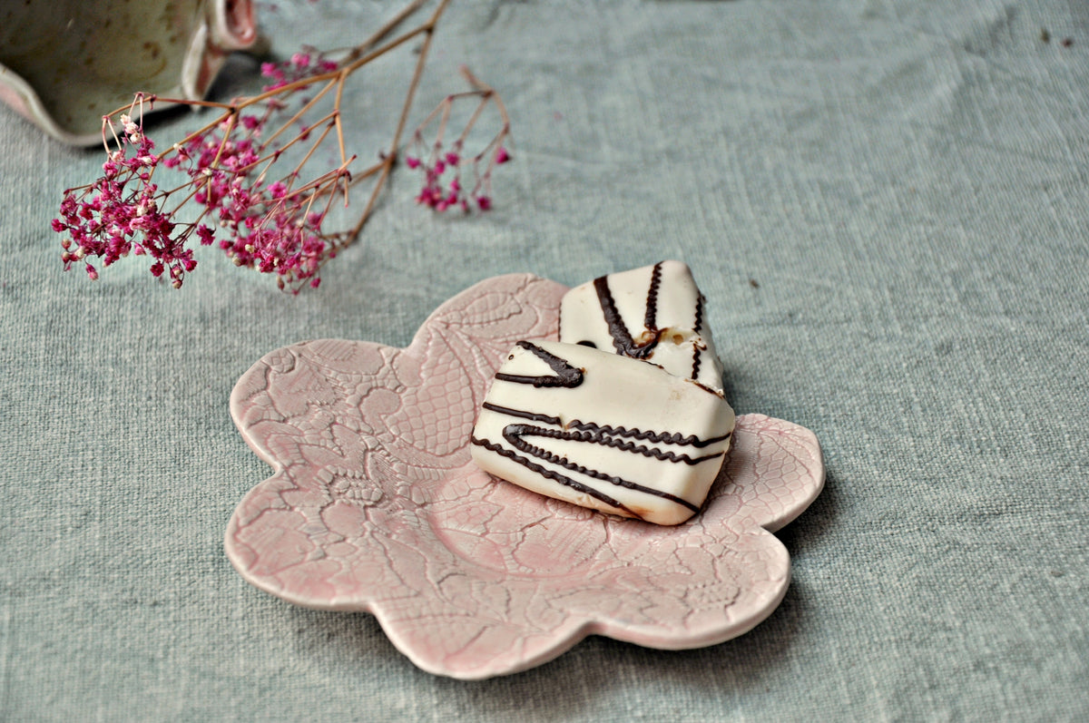 Saucer flower lace M