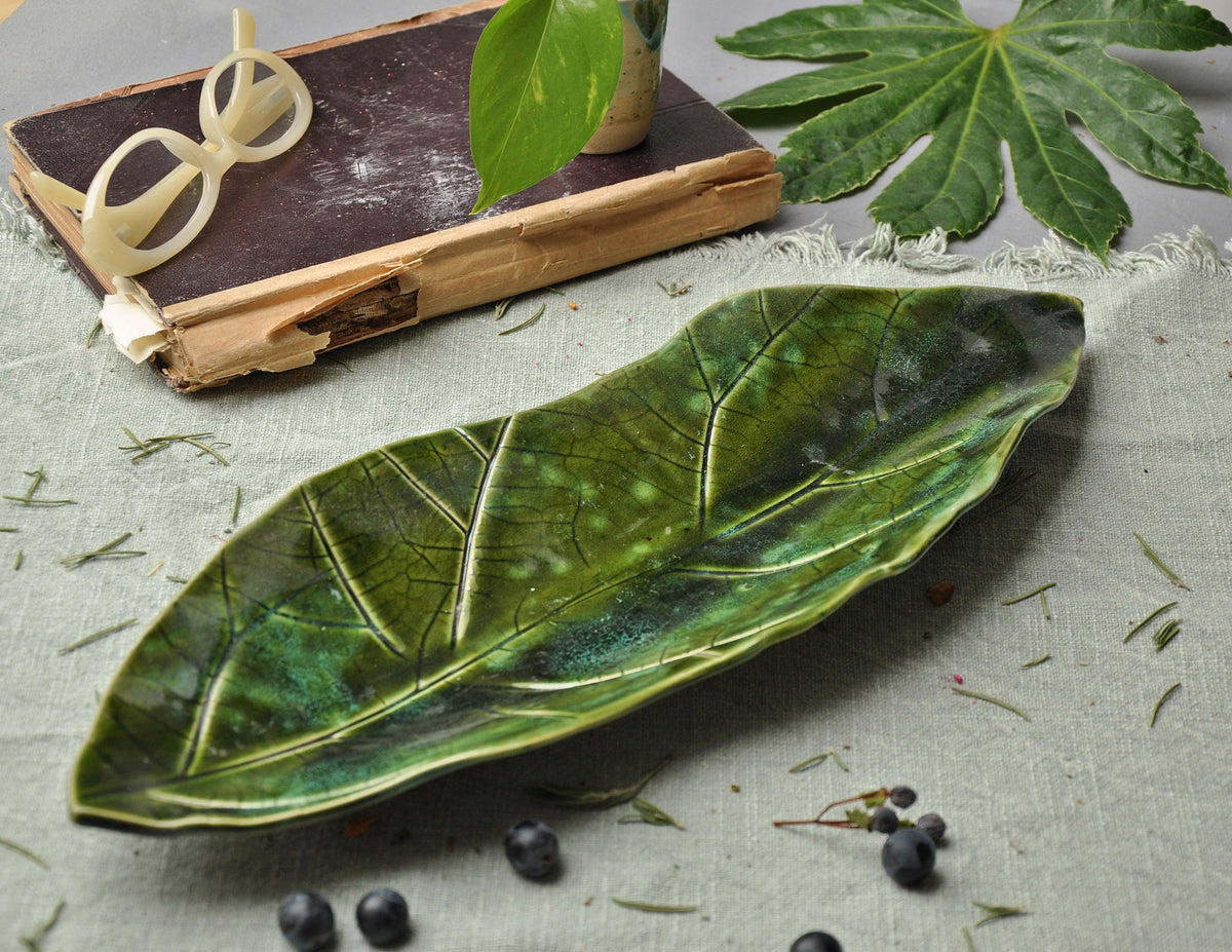 Decorative bowl - classic leaf XL
