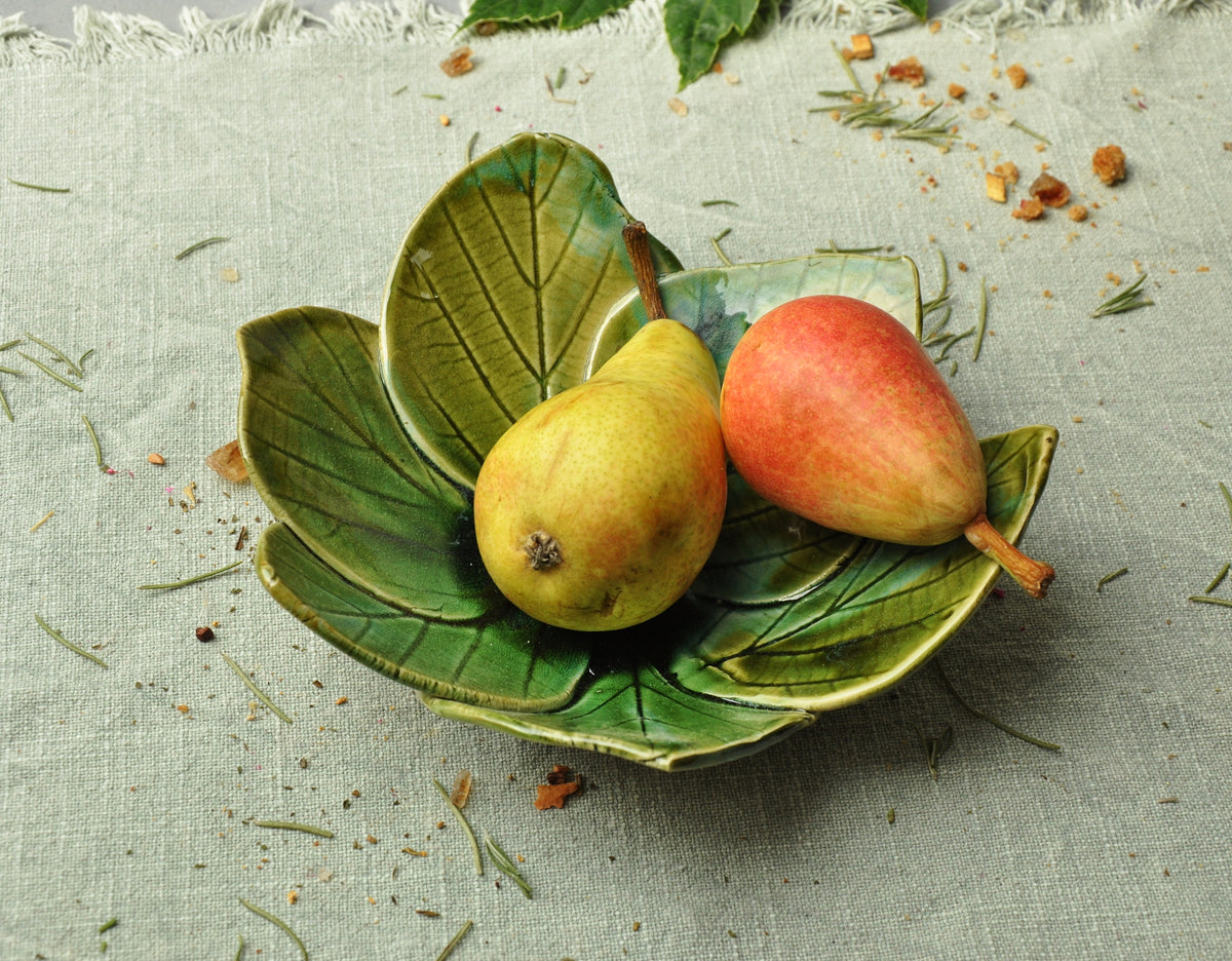 Multi-leaf bowl