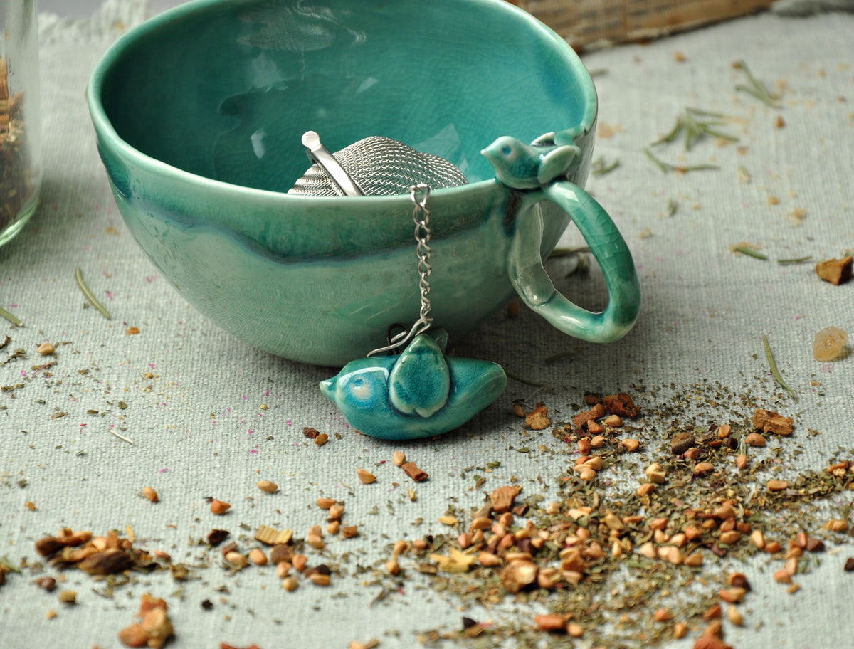 Tea infuser bird