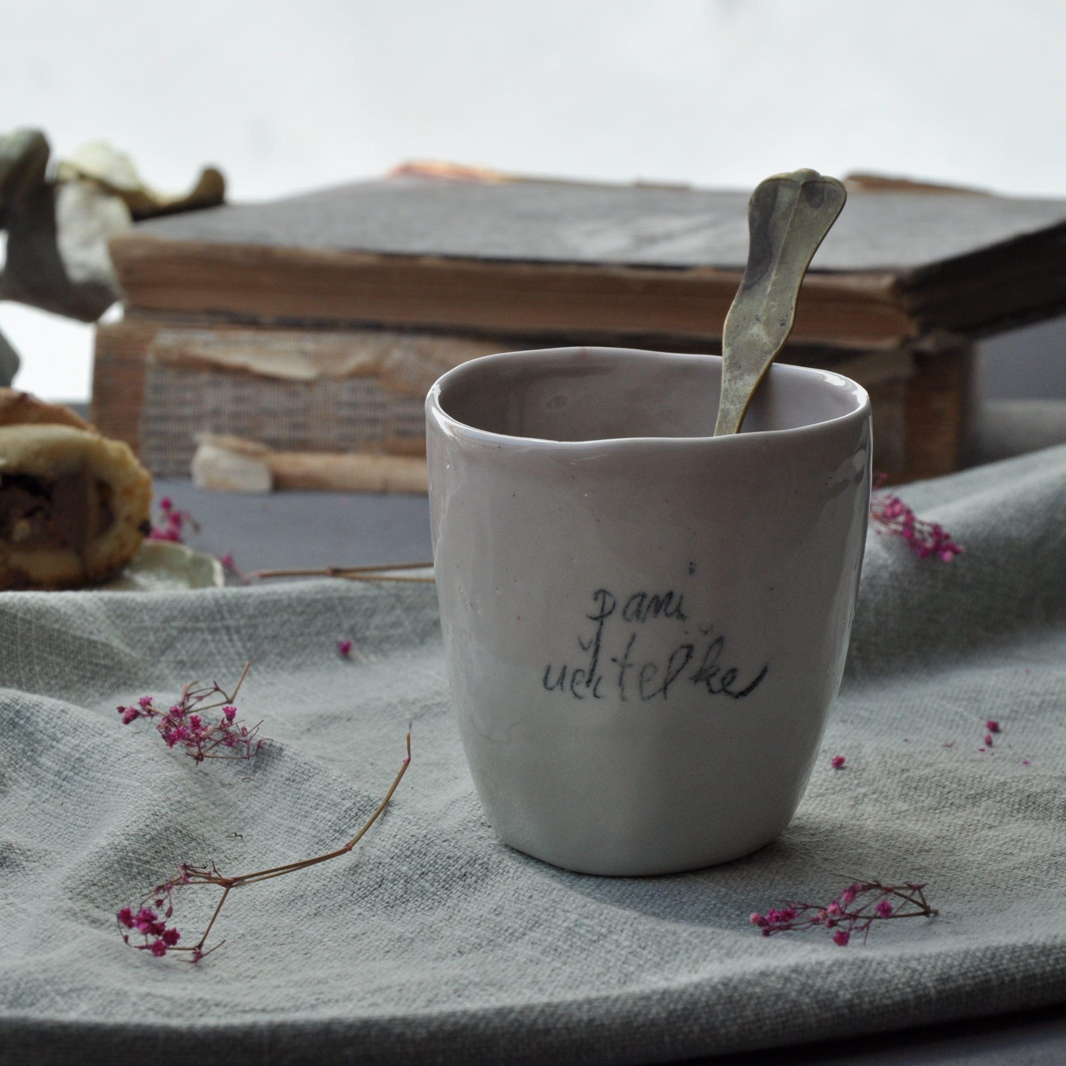Tasse Becher L "Für die Frau Lehrerin"